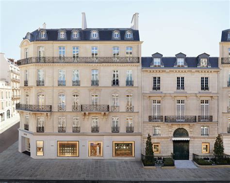 boutique montaigne dior|christian dior paris boutique.